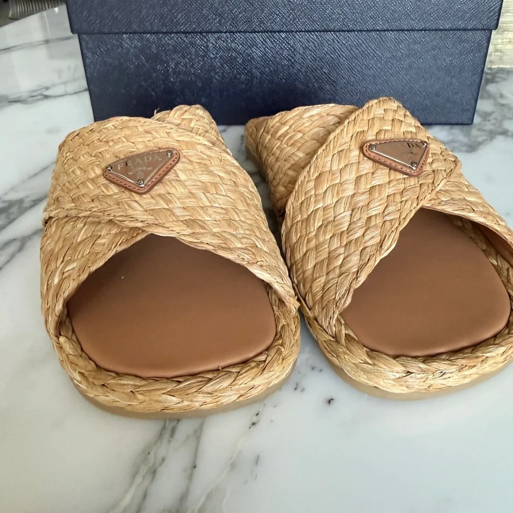 Prada 2X3142 Mens Woven Raffia Cross Strap Slide Sandals Beige Tan UK 7 (FIT LG)